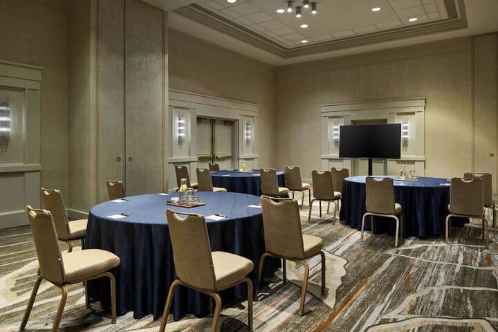 Meeting facility